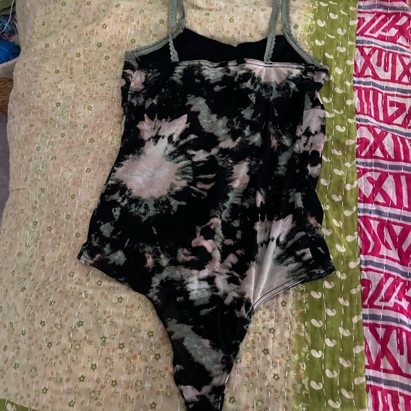 tye dye bodysuit - Picture 2 of 2